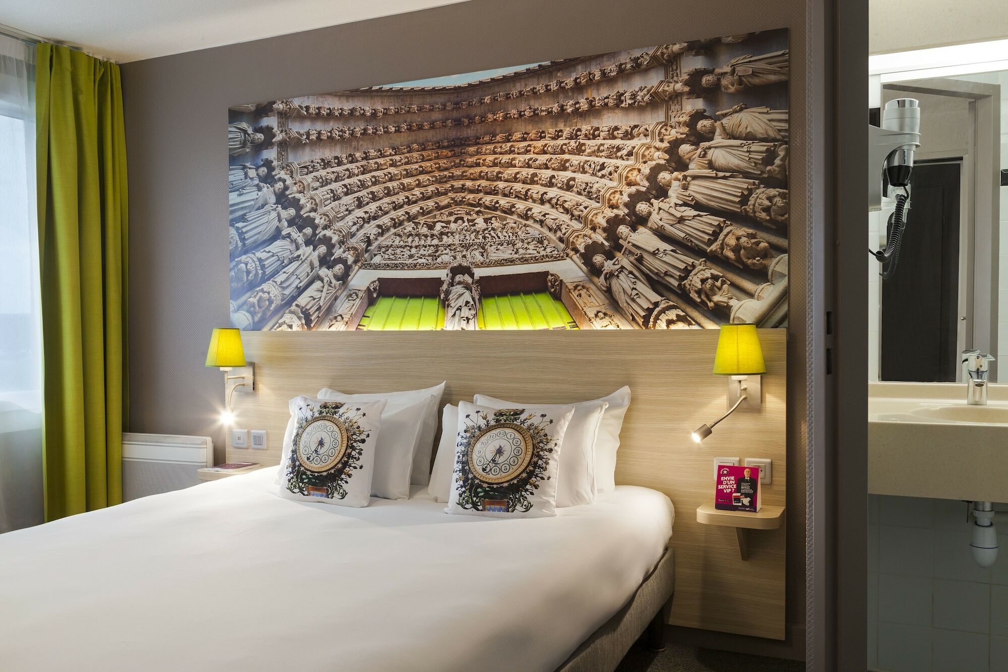 Brit Hotel Confort Amiens Лонго Экстерьер фото